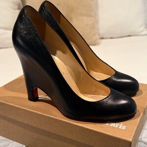 Christian Louboutin Morphing 100 Pump Wedge Heel 38 EUC